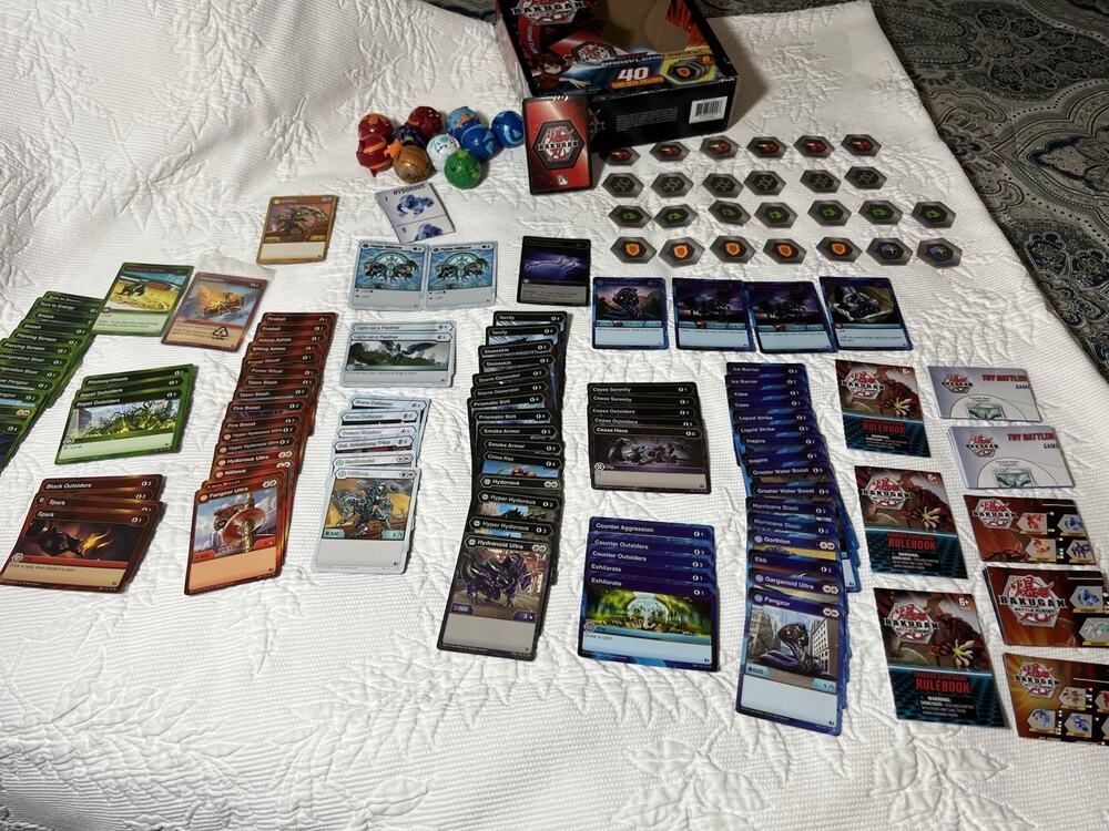 Bakugan Battle Brawlers Mixed Lot 10 Brawlers 96 Cards Sealed Deck Magnetic Tabs